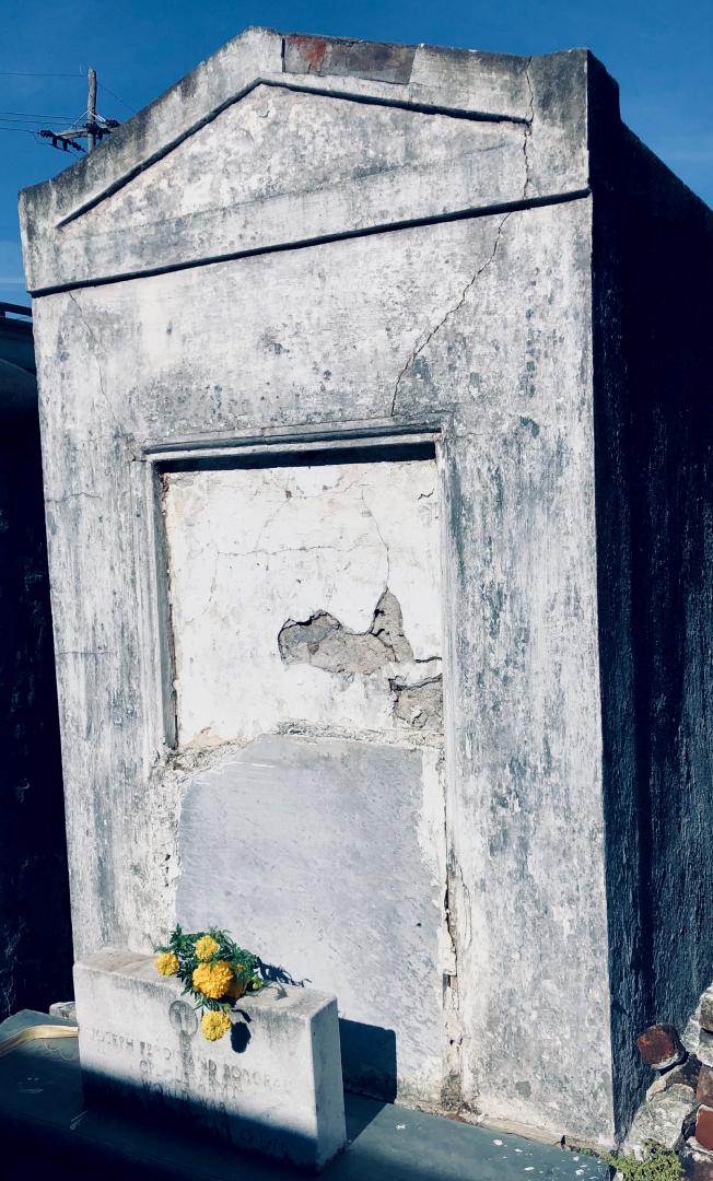 Tombs of Jean Baptiste Roudanez and his mother Aimée Potens