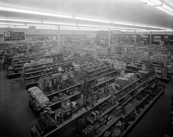 Katz & Besthoff Drug Store, Interior