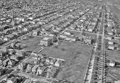 An Overview of the Newcomb College Broadway Campus: 1918 to Present 