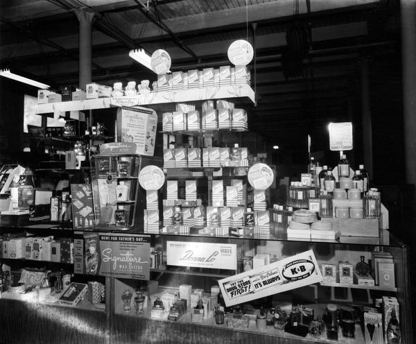 Katz & Besthoff, 900 Camp Street, Cosmetic Display, Interior
