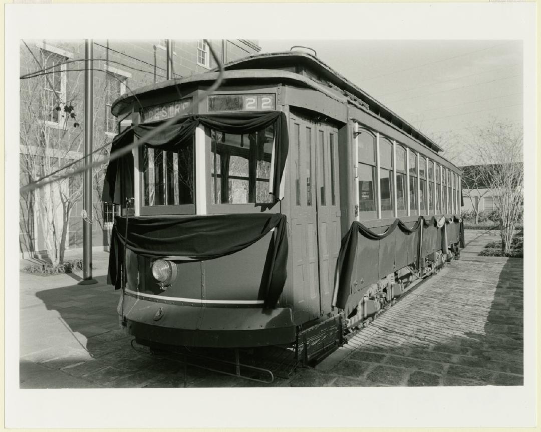 "Streetcar named Desire" draped in black upon death of Tennessee Williams."