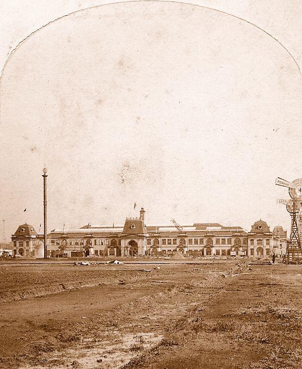 The Government and States Building